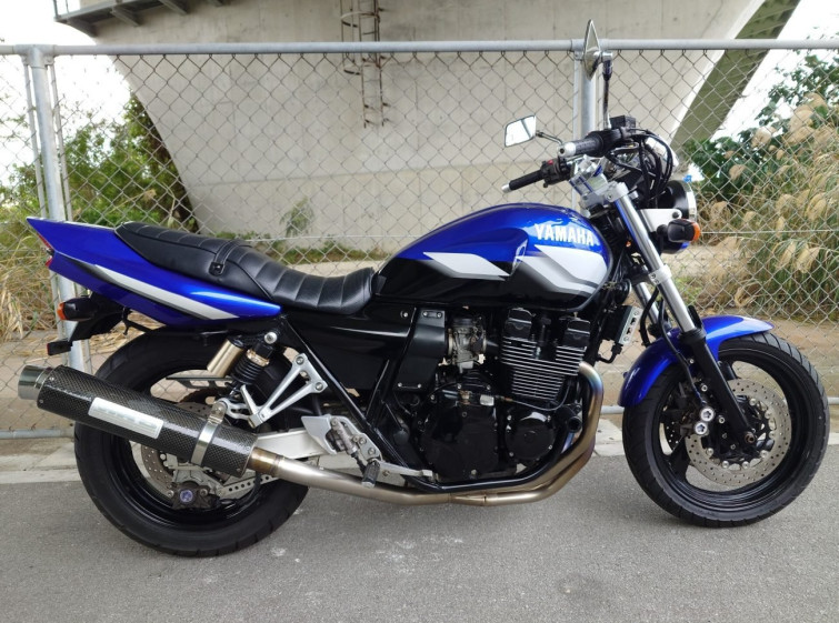 Мотоцикл Yamaha XJR400 з пробігом 33742 km