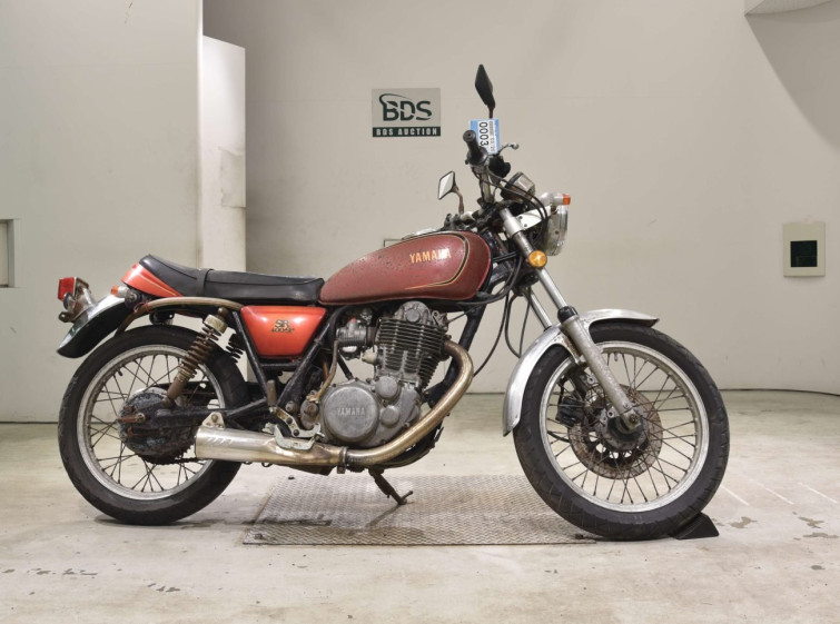 Мотоцикл Yamaha SR400 з пробігом 12501 km