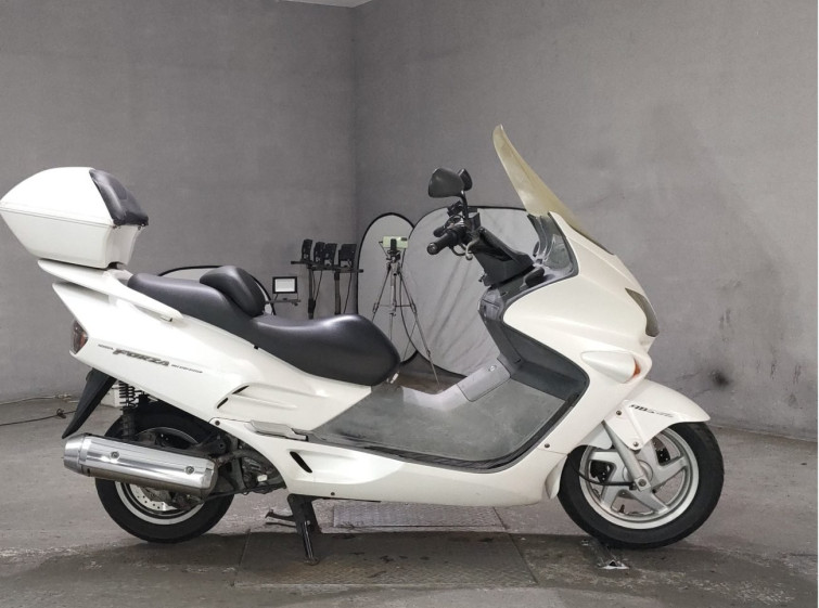 Мотоцикл Honda FORZA з пробігом 62737 km