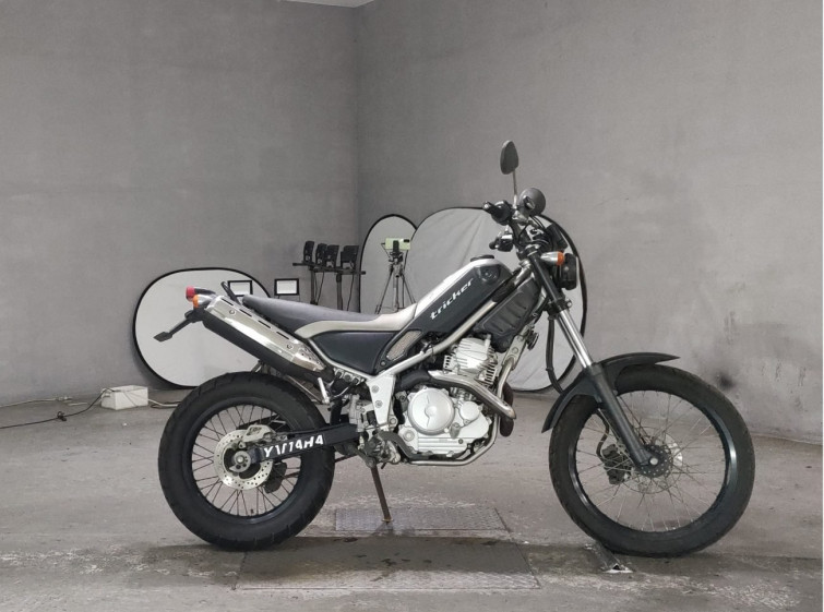 Мотоцикл Yamaha TRICKER с пробегом 16040 km