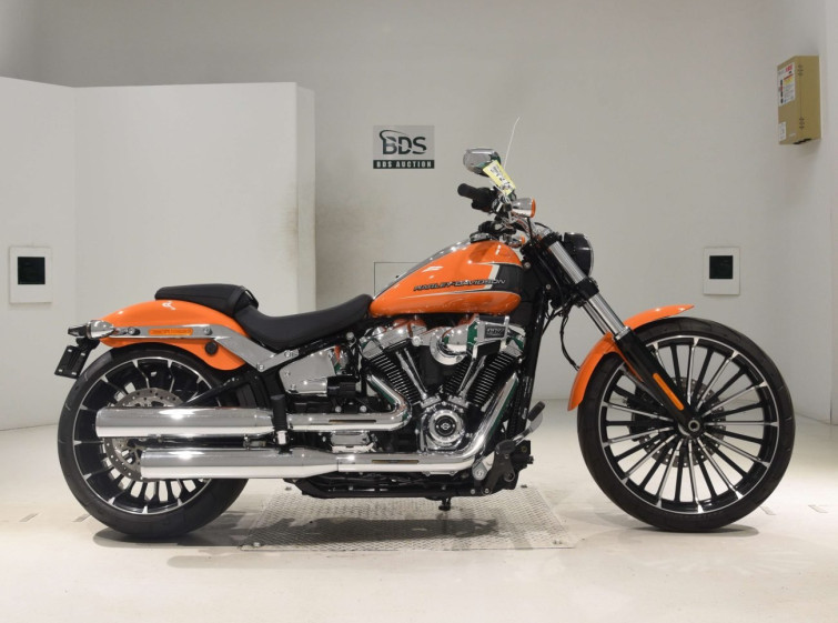 Мотоцикл HD FXBR1920 з пробігом 977 km