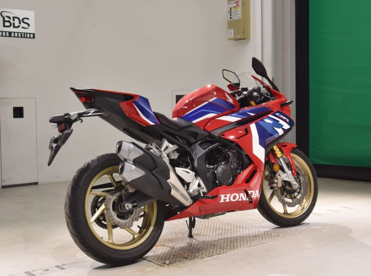Мотоцикл Honda CBR250RR з пробігом 6395 km