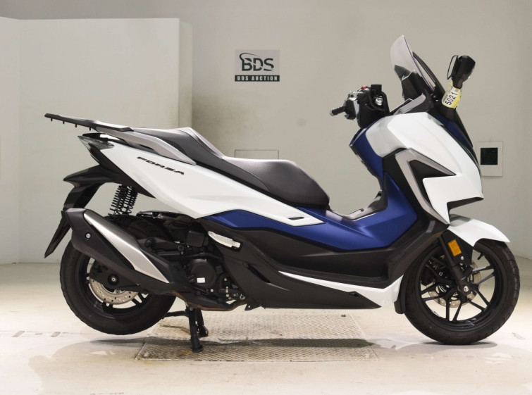Мотоцикл Honda FORZA з пробігом 10299 km