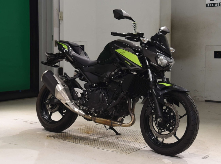Мотоцикл Kawasaki Z250 з пробігом 1330 km