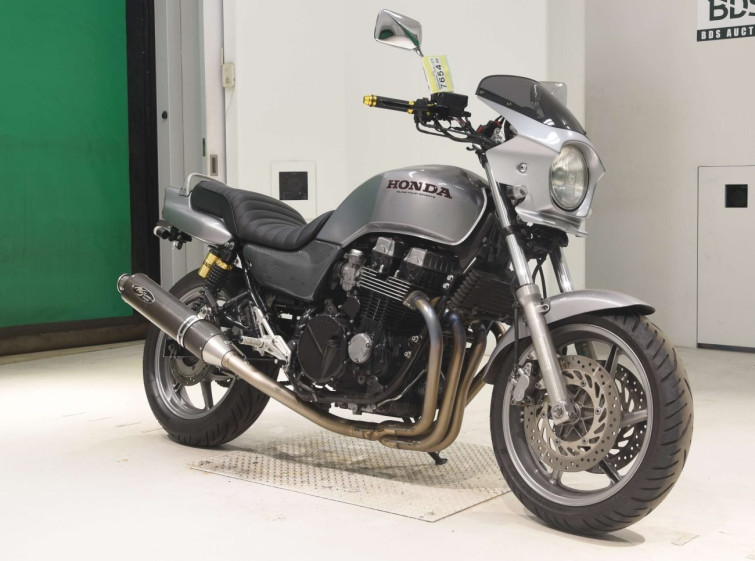 Мотоцикл Honda CB750 с пробегом 68802 km