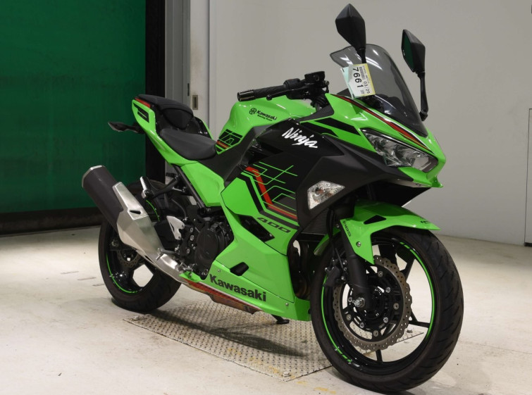 Мотоцикл Kawasaki NINJA400 с пробегом 2812 km