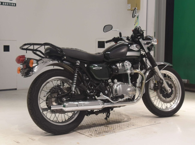 Мотоцикл Kawasaki W800 с пробегом 9027 km