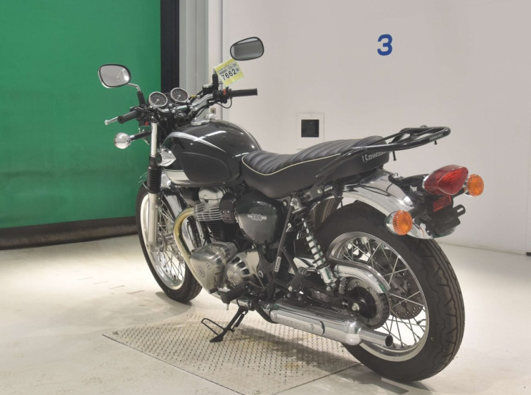 Мотоцикл Kawasaki W800 с пробегом 9027 km