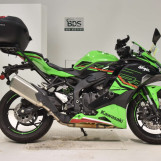 Мотоцикл Kawasaki ZX-4RR с пробегом 5788 km