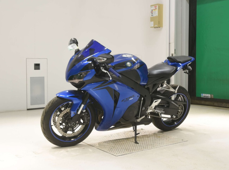 Мотоцикл Honda CBR1000RR SP з пробігом 20570 km