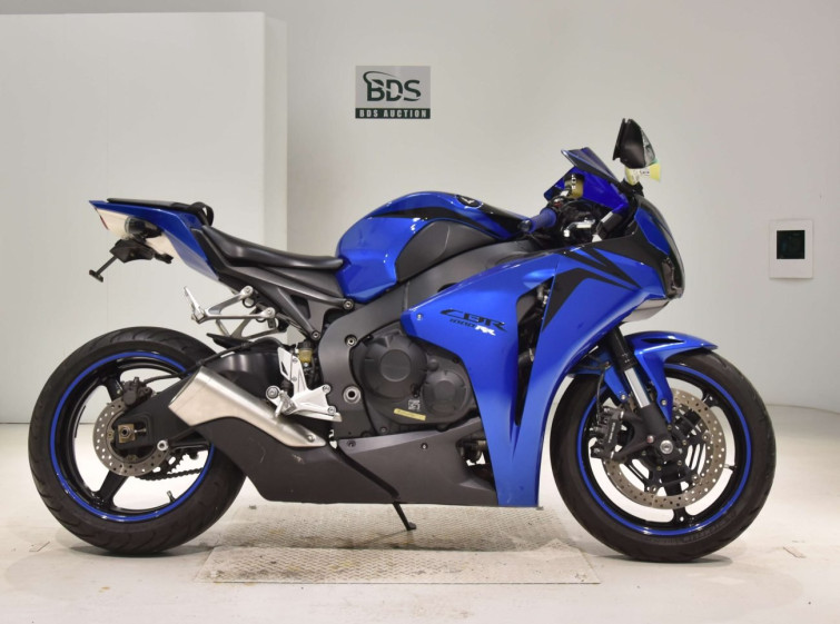 Мотоцикл Honda CBR1000RR SP з пробігом 20570 km
