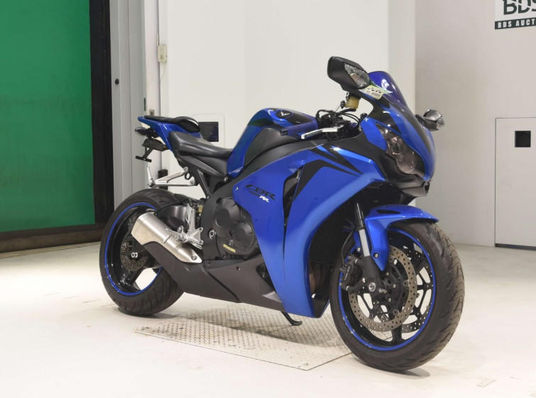 Мотоцикл Honda CBR1000RR SP з пробігом 20570 km