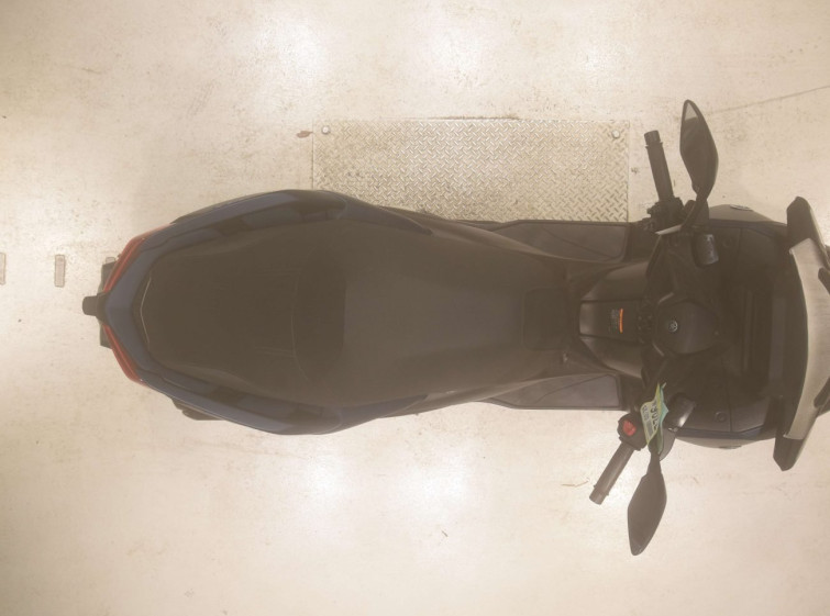 Мотоцикл Yamaha X-MAX250 с пробегом 8929 km