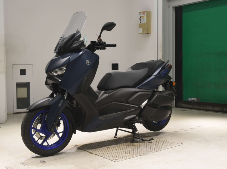 Мотоцикл Yamaha X-MAX250 с пробегом 8929 km