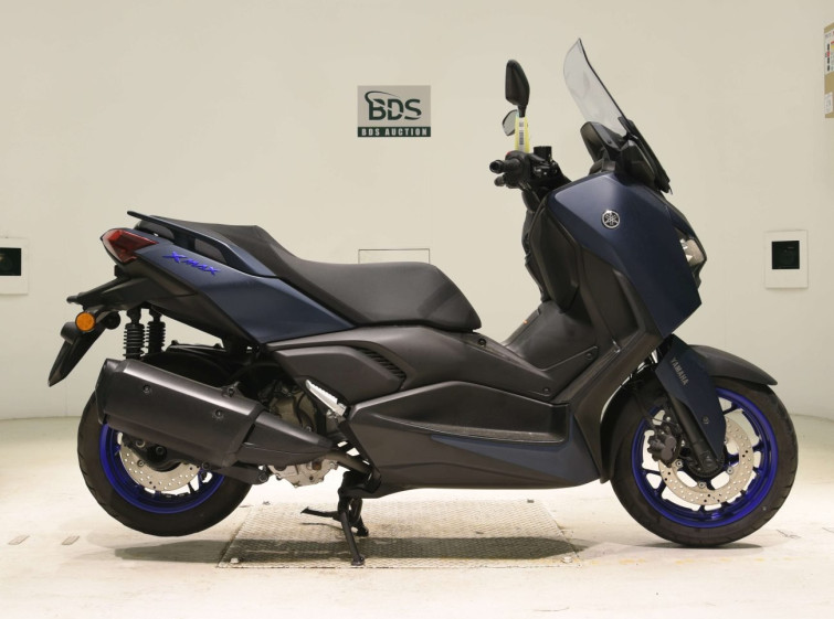 Мотоцикл Yamaha X-MAX250 с пробегом 8929 km
