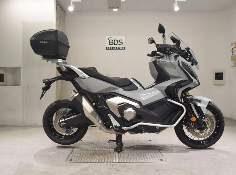 Мотоцикл Honda X-ADV750-2 с пробегом 9036 km