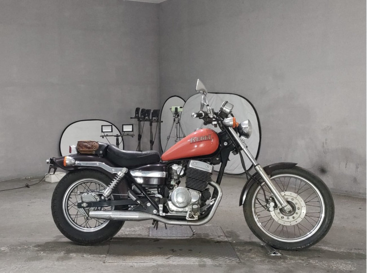 Мотоцикл Honda REBEL CMX250 з пробігом 3818 km
