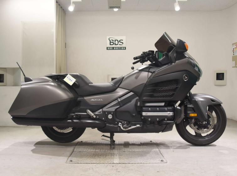 Мотоцикл Honda GL1800 F6B BAGGER з пробігом 74944 km