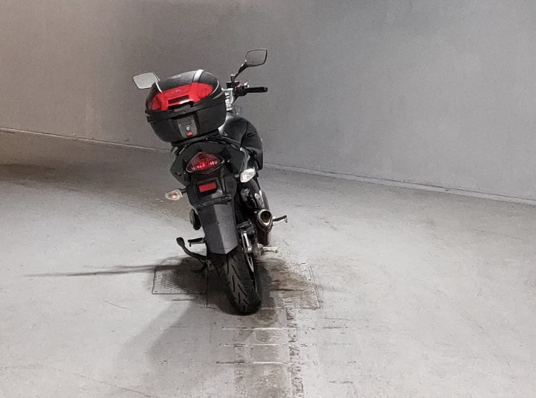 Мотоцикл Suzuki GSR250 з пробігом 45238 km