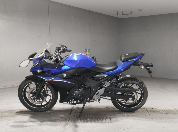 Мотоцикл Suzuki GSX250R з пробігом 8463 km