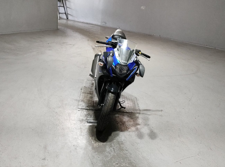 Мотоцикл Suzuki GSX250R з пробігом 8463 km