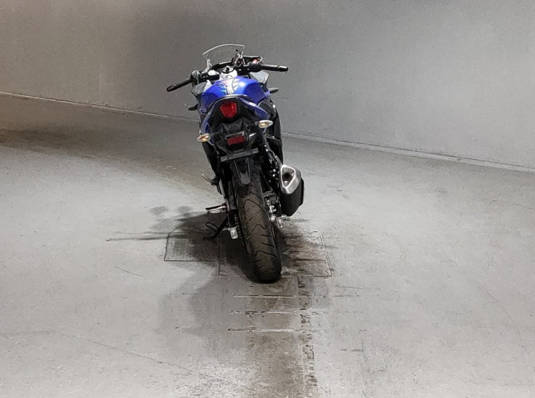 Мотоцикл Suzuki GSX250R з пробігом 8463 km