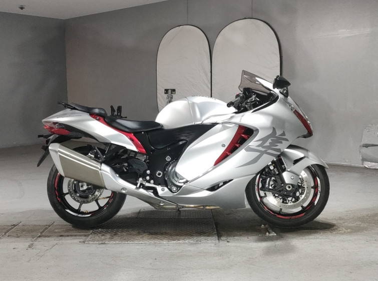 Мотоцикл Suzuki GSX1300R HAYABUSA с пробегом 28152 km