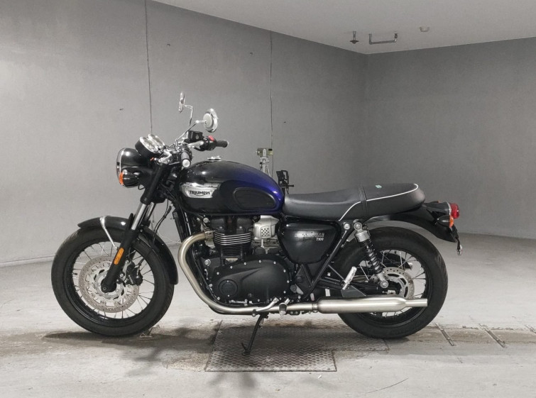 Мотоцикл Triumph BONNEVILLE T100 с пробегом 2827 km