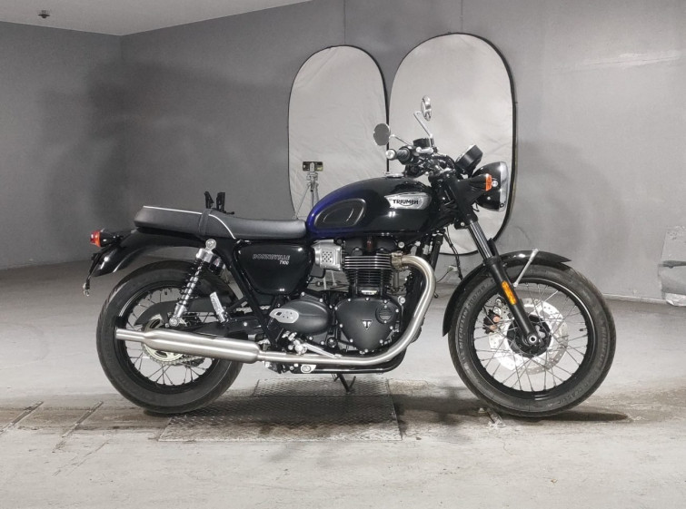 Мотоцикл Triumph BONNEVILLE T100 с пробегом 2827 km