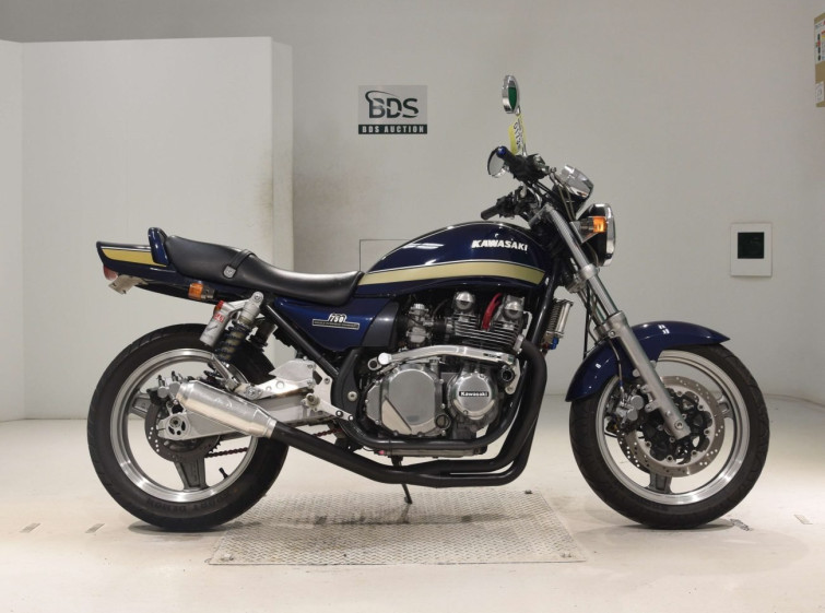 Мотоцикл Kawasaki ZEPHYR750 с пробегом 26396 km