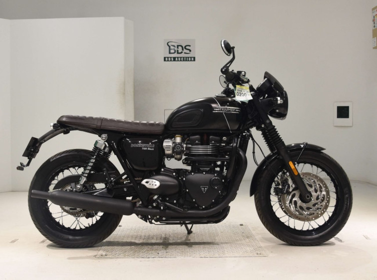 Мотоцикл Triumph BONNEVILLE T120 з пробігом 508 km