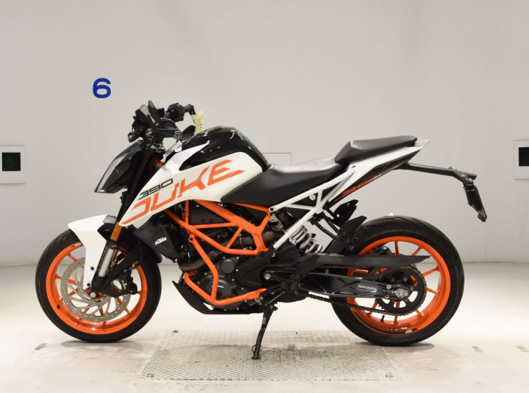Мотоцикл KTM 390 DUKE з пробігом 10334 km