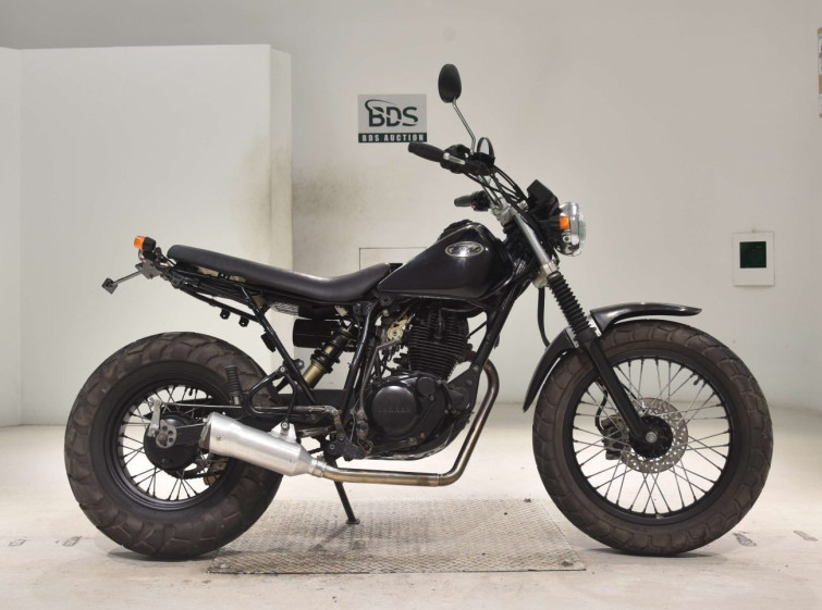 Мотоцикл Yamaha TW200E с пробегом 22039 km