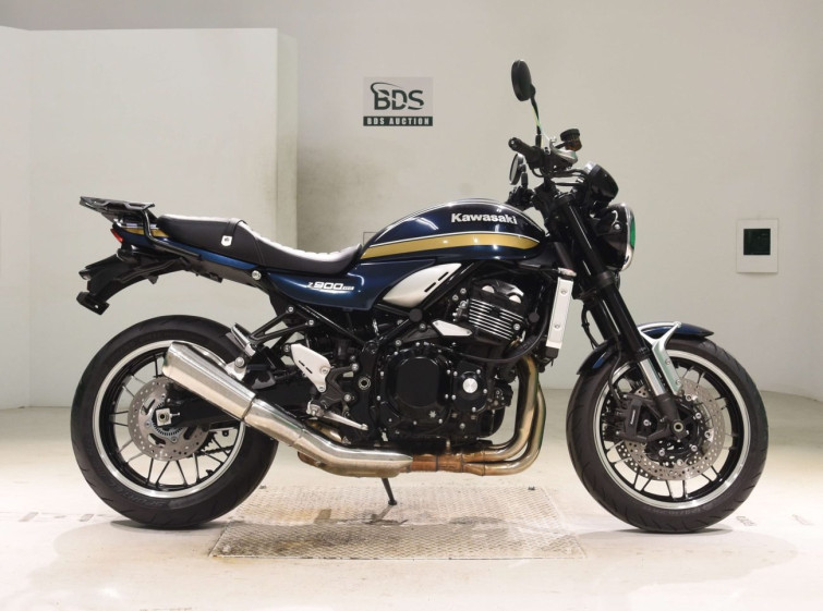 Мотоцикл Kawasaki Z900RS с пробегом 17945 km