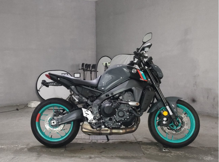 Мотоцикл Yamaha MT-09 з пробігом 1214 km