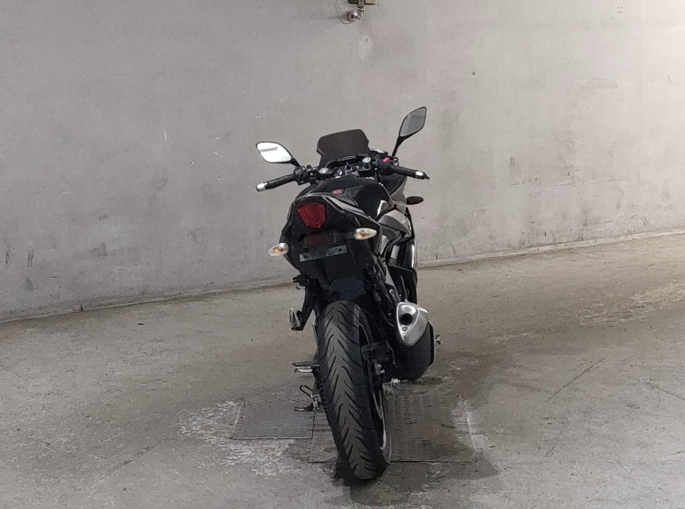 Мотоцикл Suzuki GSX250R з пробігом 26141 km