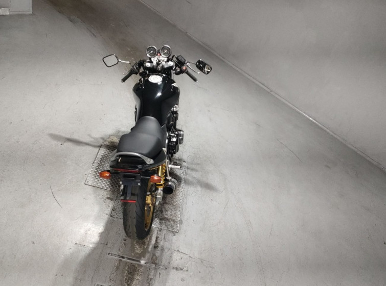 Мотоцикл Honda CB400SFV с пробегом 83040 km