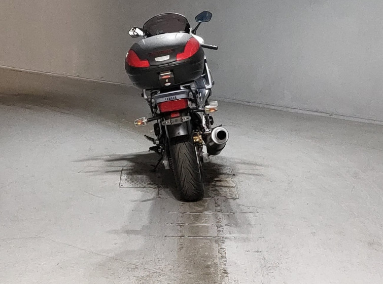 Мотоцикл Yamaha FJ1200 з пробігом 88311 km