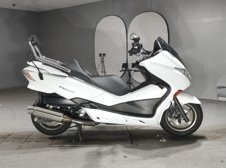 Мотоцикл Honda FORZA Z з пробігом 12338 km