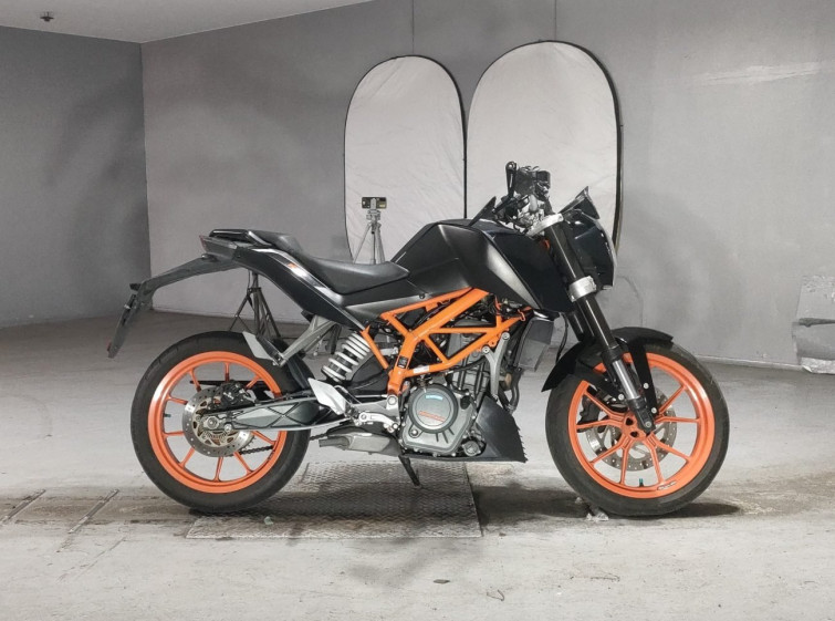 Мотоцикл KTM 250 DUKE з пробігом 22953 km