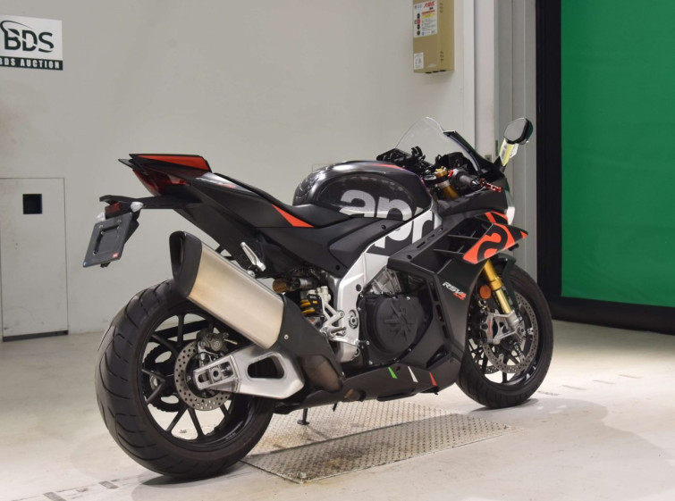 Мотоцикл Aprilia RSV4 1100 FACTORY с пробегом 10884 km