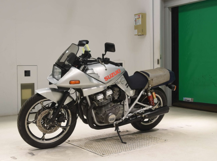 Мотоцикл Suzuki GSX750S KATANA с пробегом 20286 km