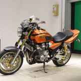 Мотоцикл Yamaha XJR1300 з пробігом 74883 km