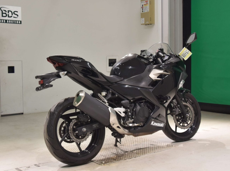 Мотоцикл Kawasaki NINJA400 с пробегом 21403 km