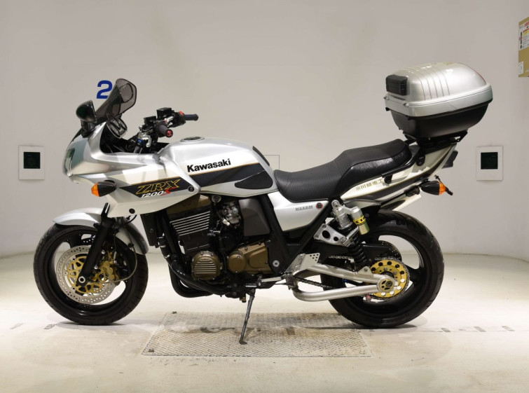 Мотоцикл Kawasaki ZRX1200S с пробегом 27784 km