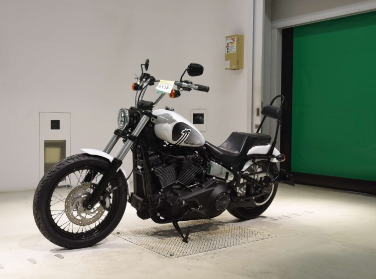 Мотоцикл HD STREETBOB FXBB1750 с пробегом 9220 km