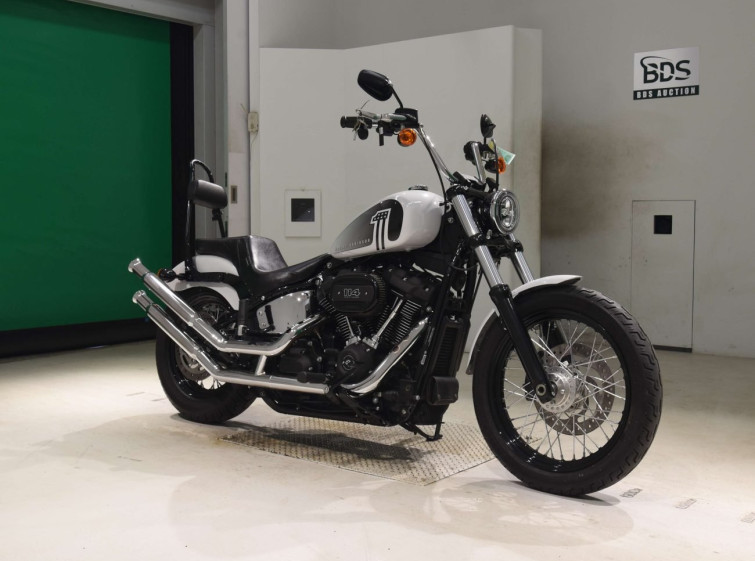 Мотоцикл HD STREETBOB FXBB1750 с пробегом 9220 km