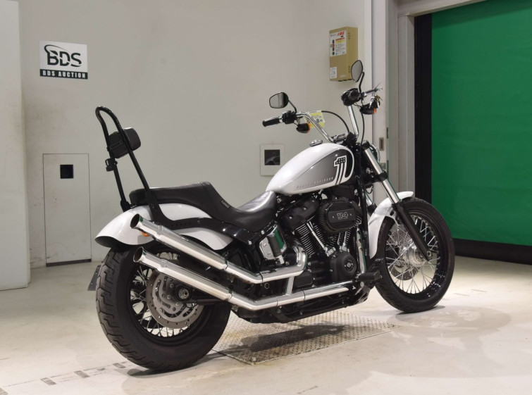 Мотоцикл HD STREETBOB FXBB1750 с пробегом 9220 km