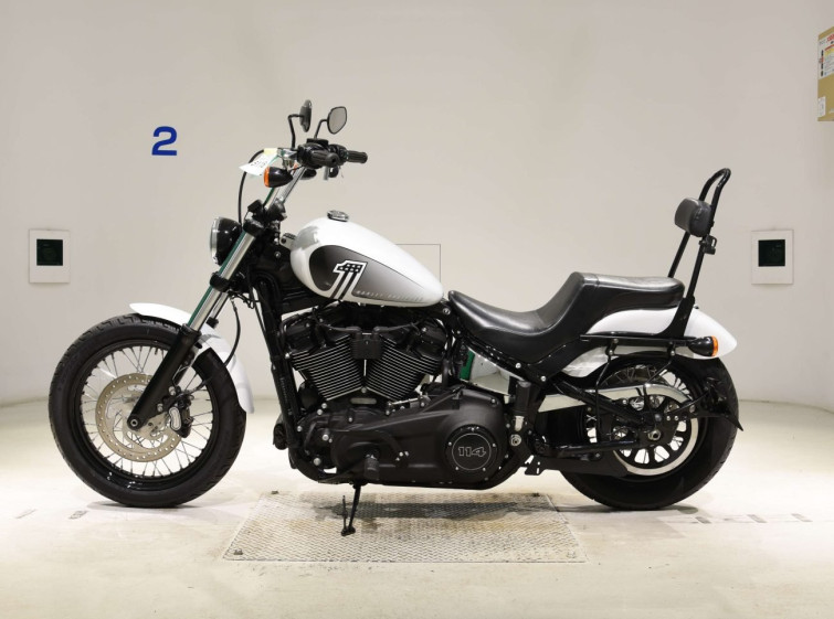 Мотоцикл HD STREETBOB FXBB1750 с пробегом 9220 km