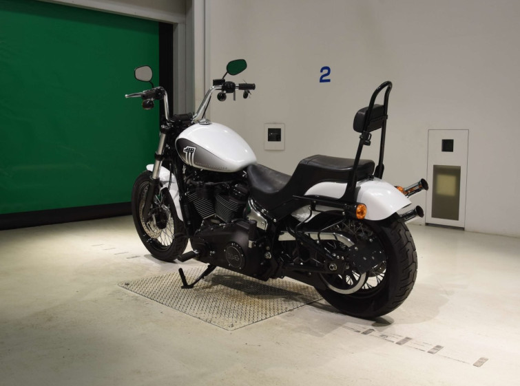Мотоцикл HD STREETBOB FXBB1750 с пробегом 9220 km